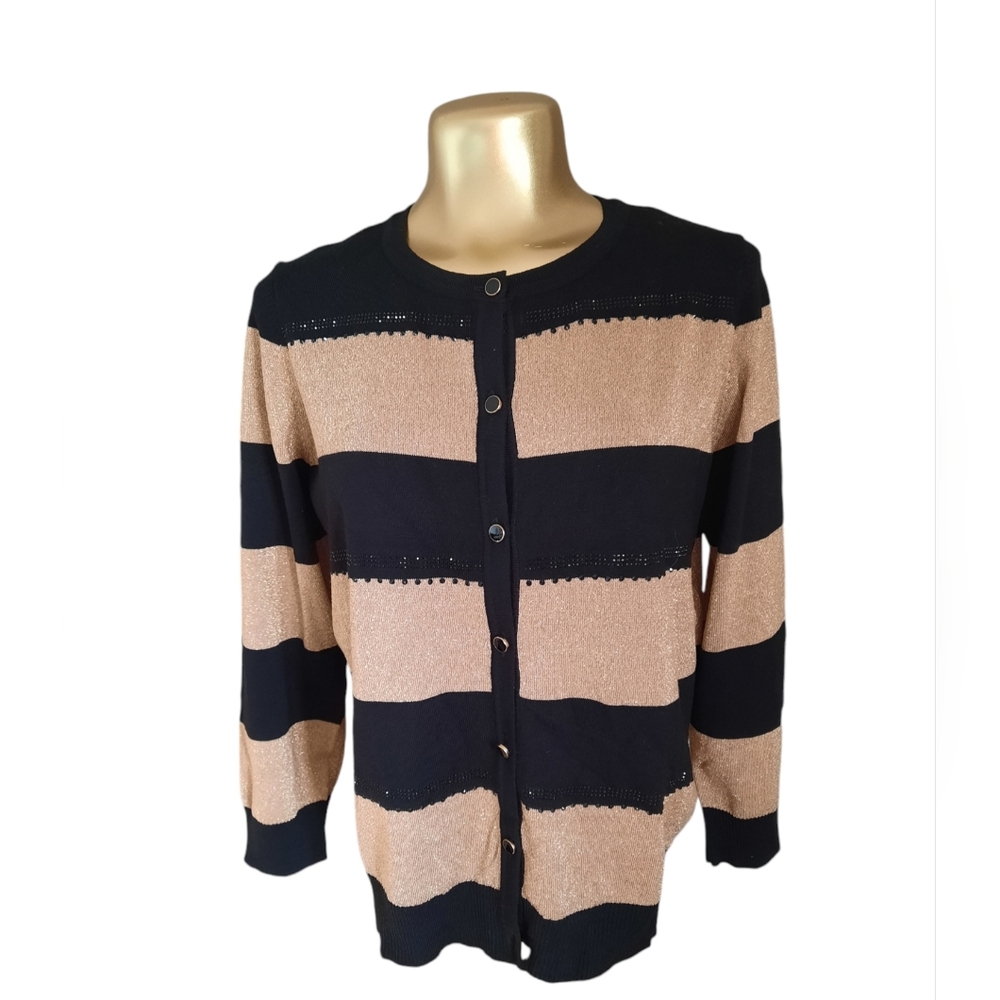 NWOT Laura Petite M Chic cardigan.‎ Holiday wear.